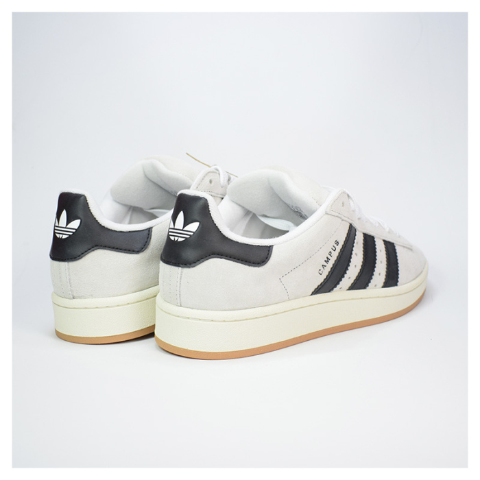 Zapatillas Adidas Seeley XT Blanca/Negra/Gum EG2632