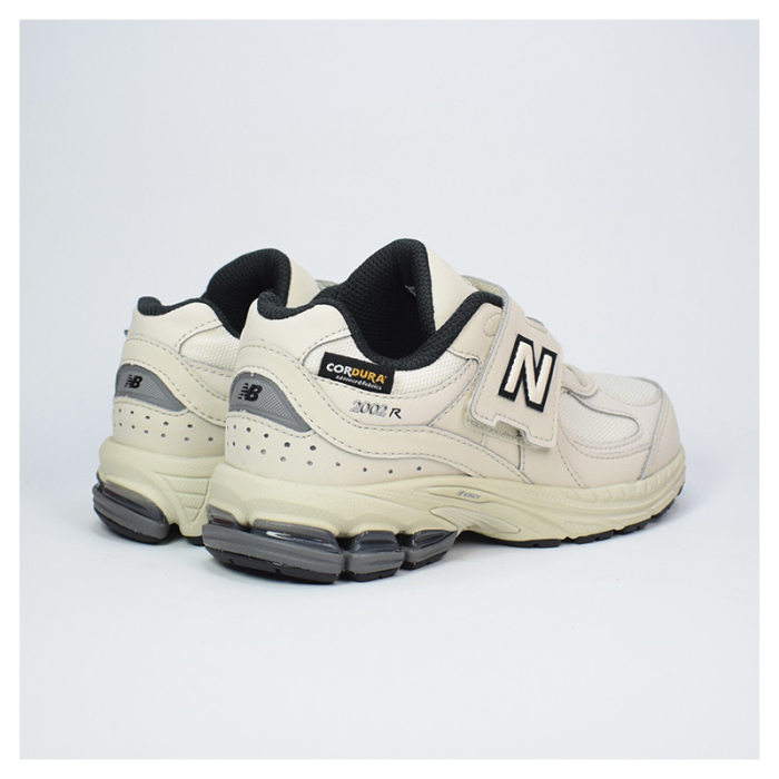 Zapatillas New Balance niño 2002 PV2002PM
