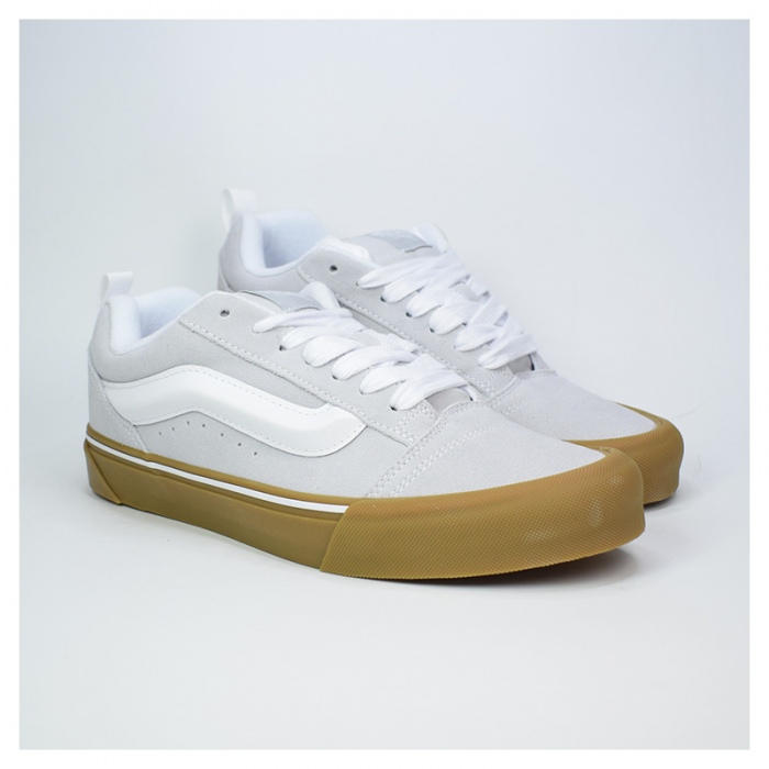 Zapatillas Vans Knu Skool Punk Pastel Lunar Rock VN000CRP7VF1