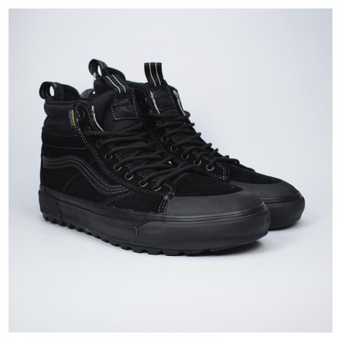 Zapatillas Vans Mte Sk8-Hi Waterproof Black/Black VN000CVTBKA1