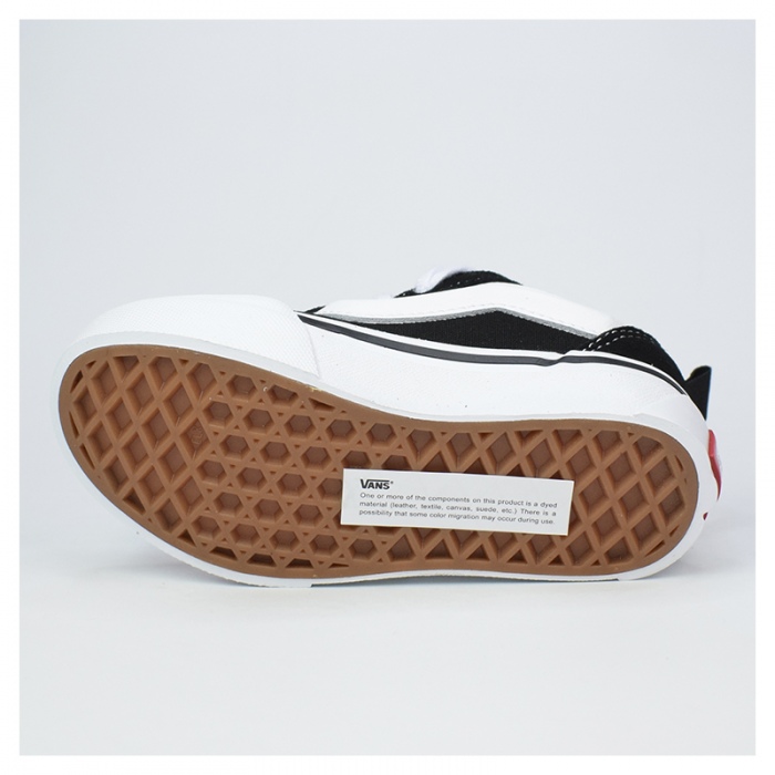 Zapatillas Vans Knu Skool niño Black/White VN000CYU6BT1
