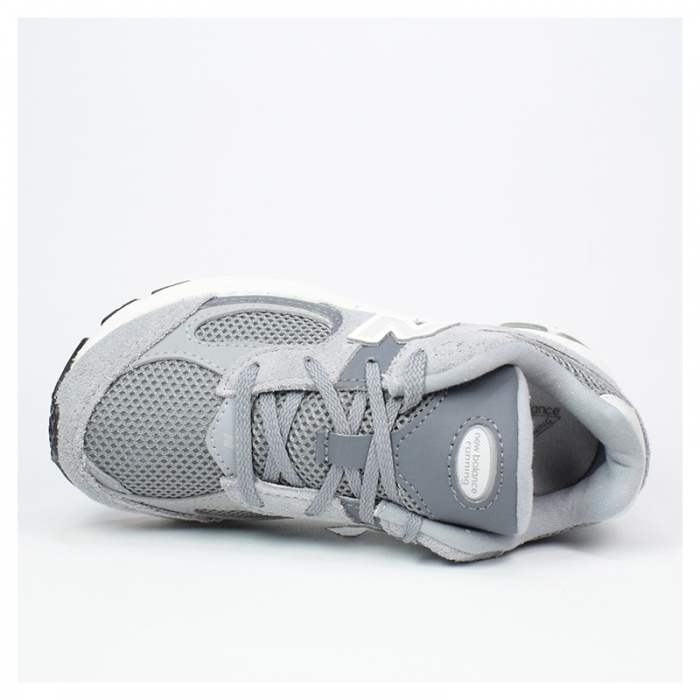 Zapatillas New Balance niño 2002 PC2002ST