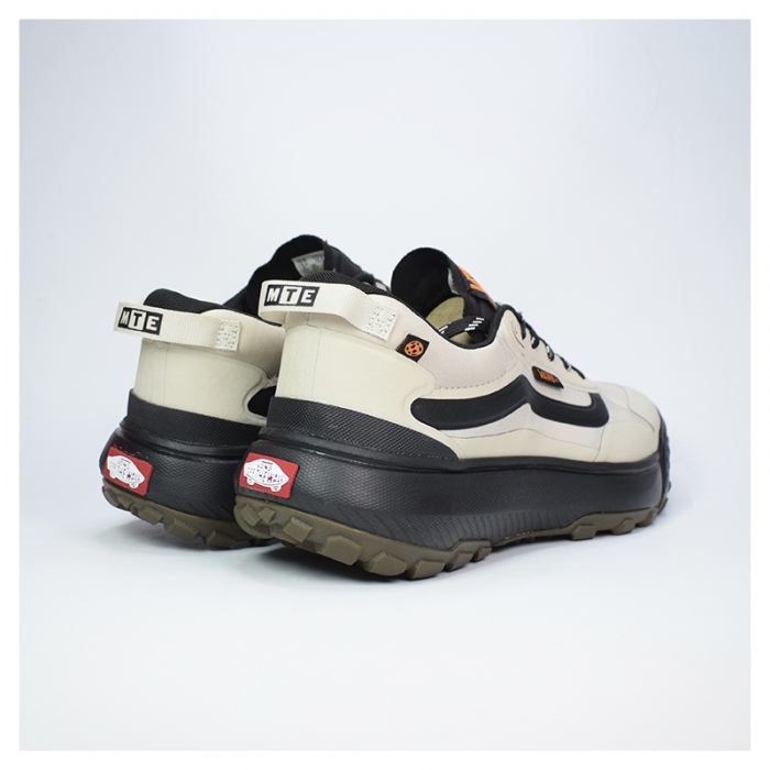 Zapatillas Vans MTE Crosspath Light Brown VN000CVULBR1