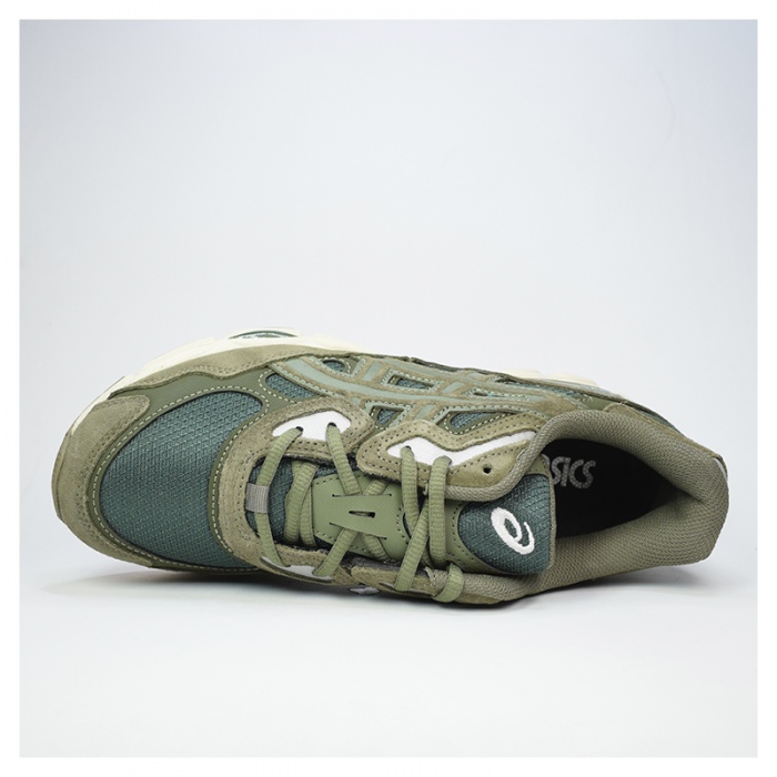Asics Gel-NYC Grove/Olive Canvas 1203A739-300
