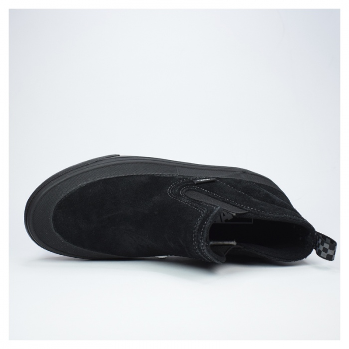 Vans MTE Mid Slip Insulated Black VN000DANBLK1