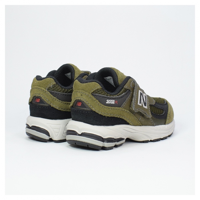 Zapatillas New Balance niño 2002 IV2002RZ