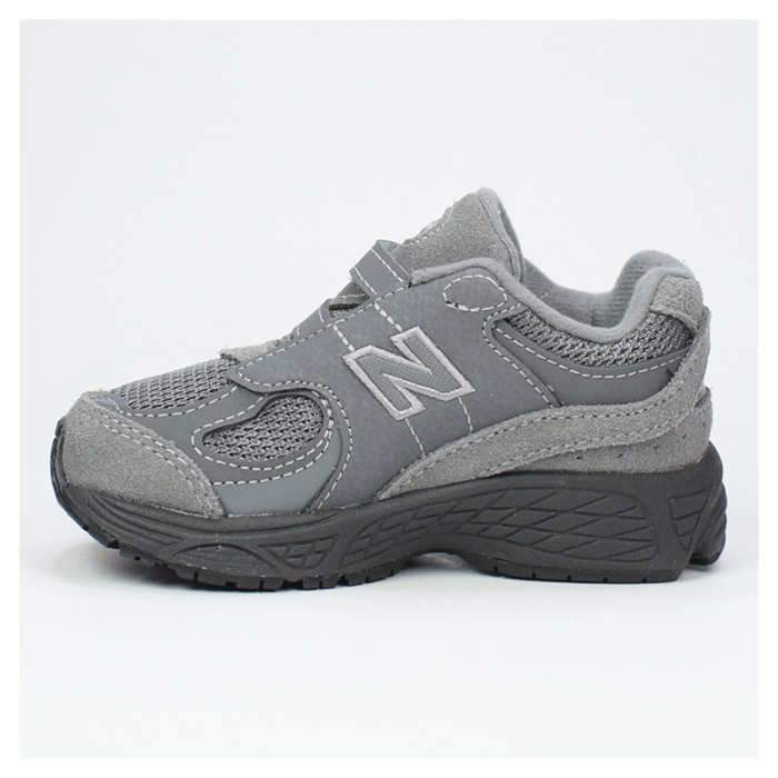 Zapatillas New Balance niño 2002 IV2002RH