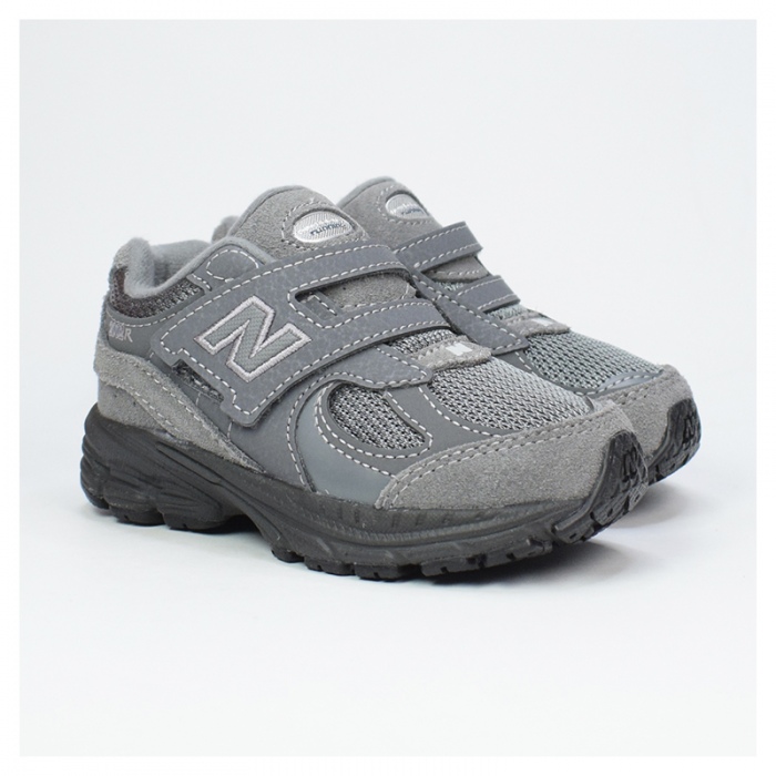 Zapatillas New Balance niño 2002 IV2002RH
