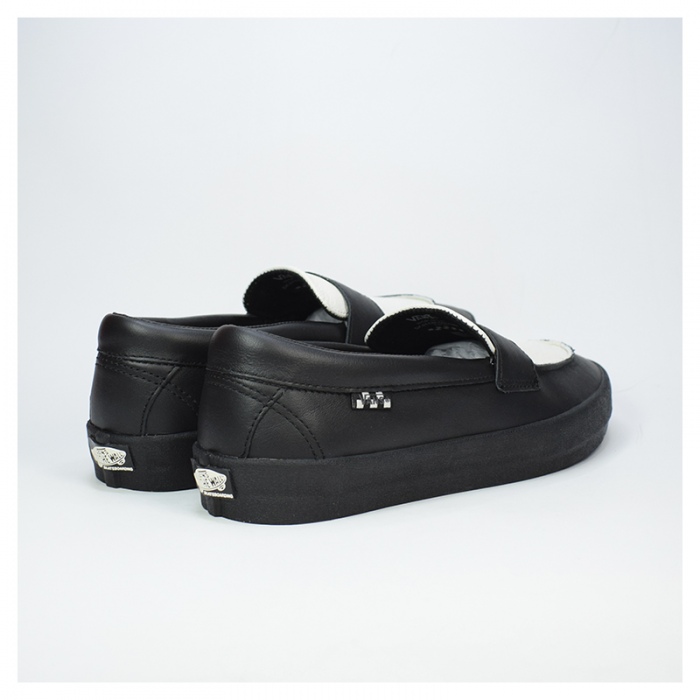 Mocasines Vans Skate Loafer Black / White VN000VA6Y281