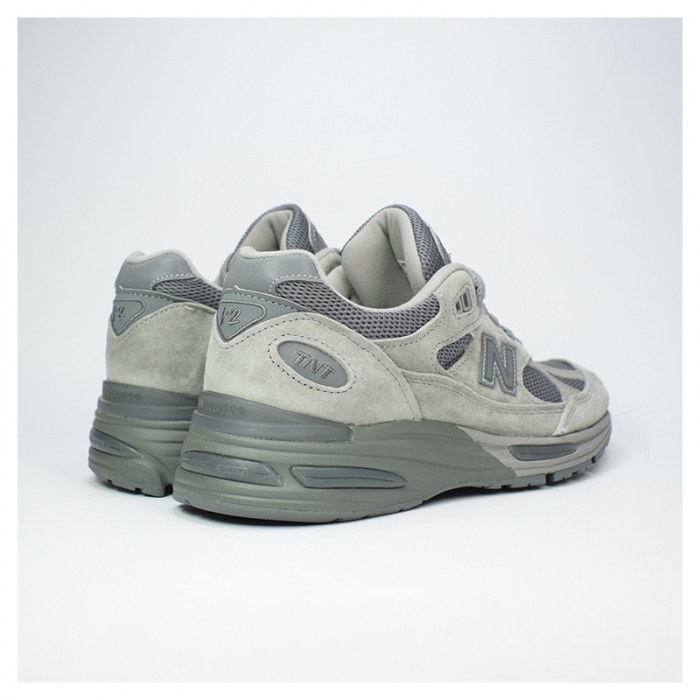 New Balance x thisisneverthat Made in UK 991v2 U991TN2
