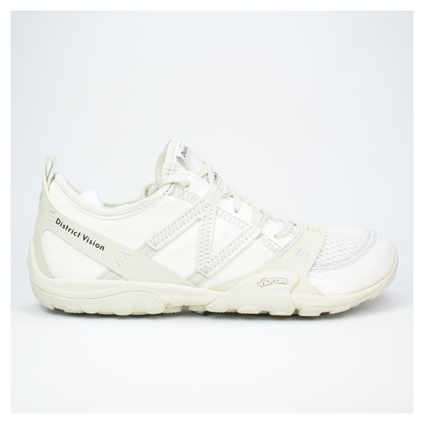 Zapatillas New Balance MT10 x District Vision MT10ODI