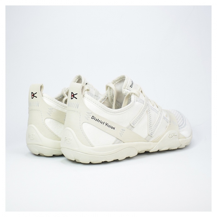 Zapatillas New Balance MT10 x District Vision MT10ODI