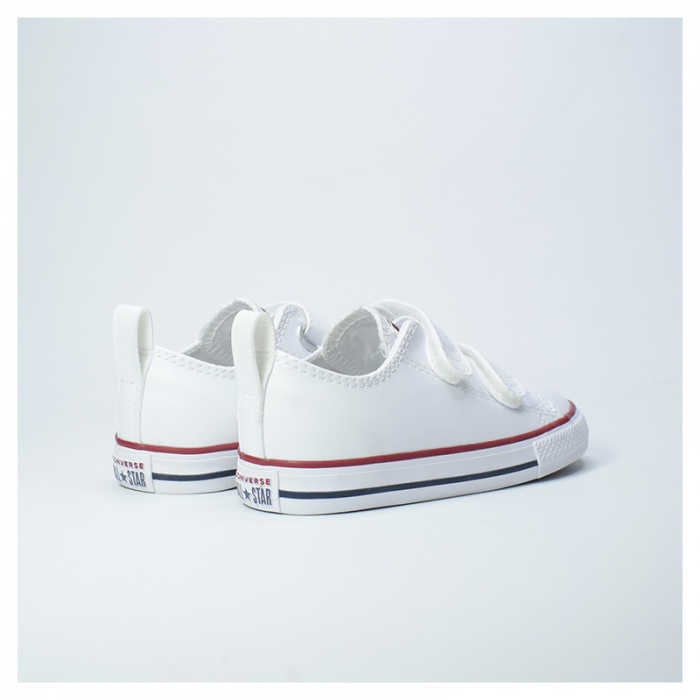 Converse Chuck Taylor All Star 2V Leather White 748653C