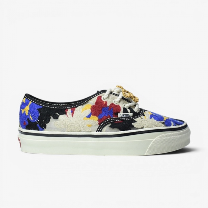 Vans Authentic LX Authentic 44 Needlewor Multi VN000Y0S4481