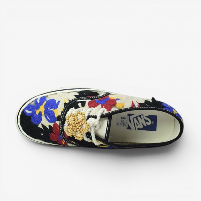 Vans Authentic LX Authentic 44 Needlewor Multi VN000Y0S4481
