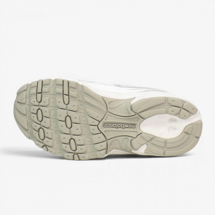 New Balance 740 IZ740WM kids' sneakers