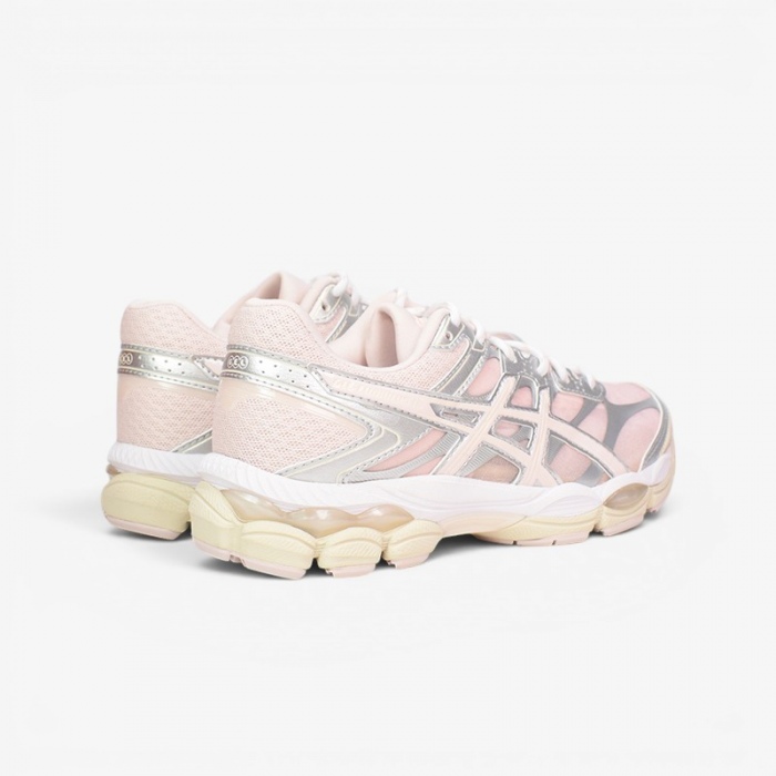 Zapatillas Asics Gel-Cumulus 16 Pink Cloud/Pure Silver 1203B218-700