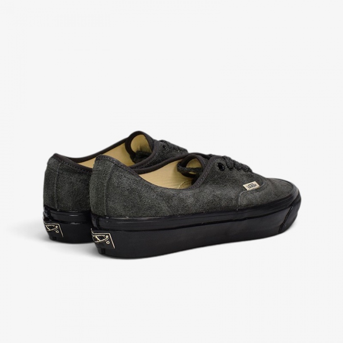 Zapatillas Vans LX Authentic 44 Hairy Suede Faded Black VN000Z6REMV1
