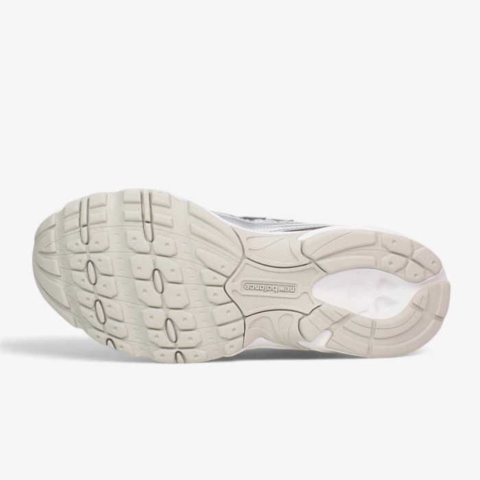 Zapatillas New Balance niño 740 P74099S